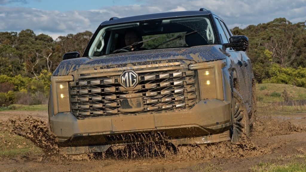 MG U9 Pickup Truck